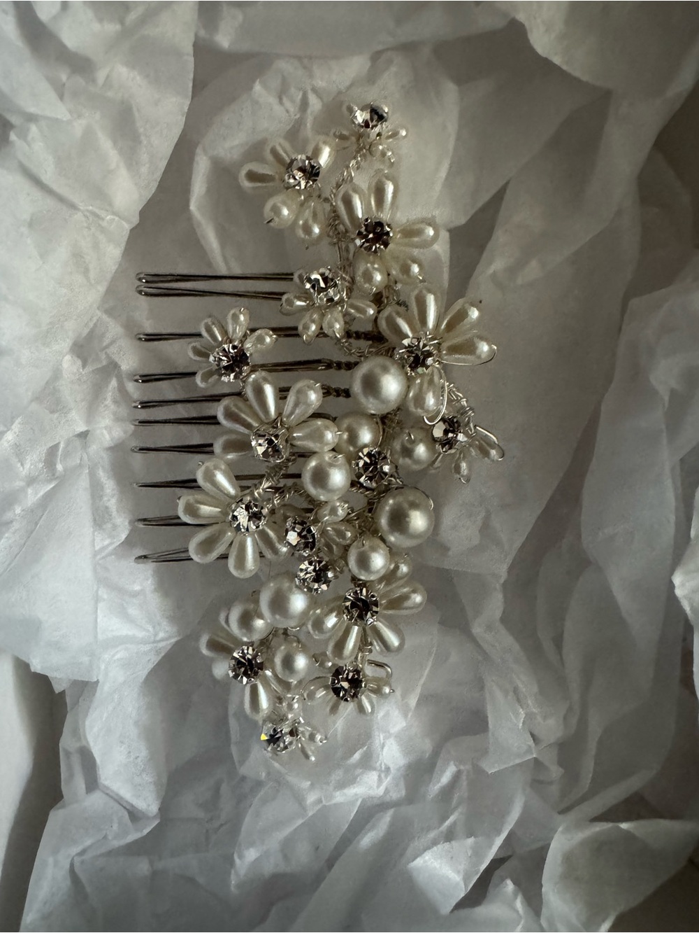 Pearl & Crystal Floral Hair Comb - White